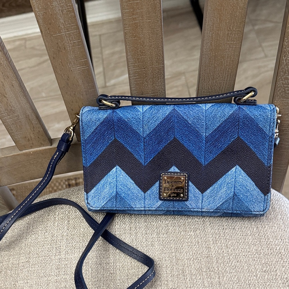 Dooney & Bourke Chevron Crossbody Bag in Blue and Black - Picture 7 of 9